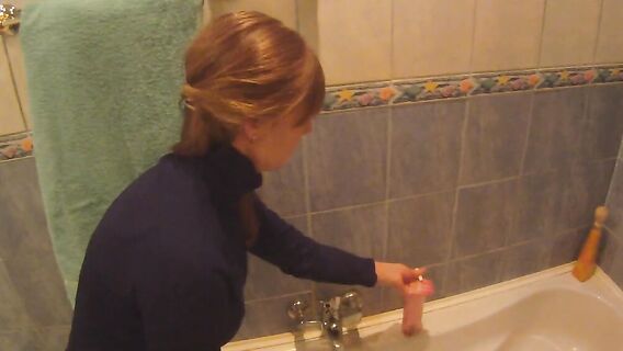 Удачный пикап молоденькой студентки и приятный секс в ванной