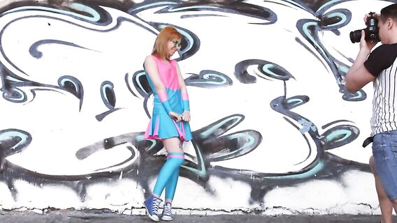 Рыжая телка в очках и гетрах ебется с русским фотографом