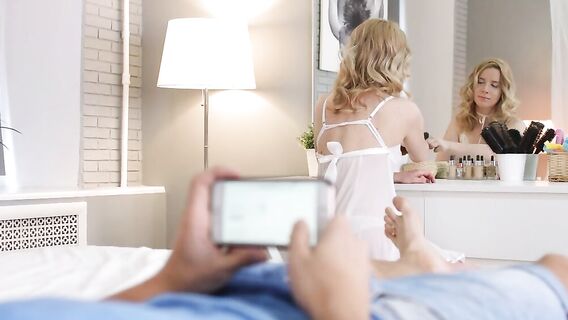 Нежный утренний секс с любимой русской блондинкой